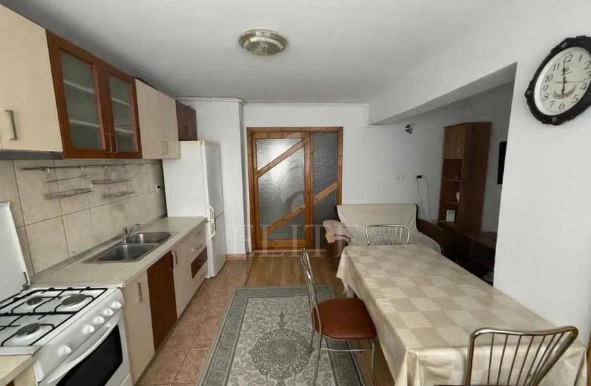 Apartament 3 camere în zona PIATA MARASTI