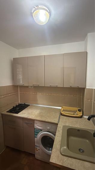 Apartament 2 camere - Tomis Nord - 63.000 euro negociabil(Cod E11)