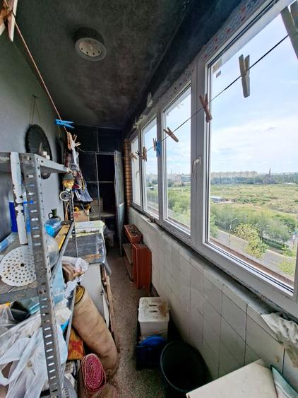 3 camere Titan Parc - Metrou
