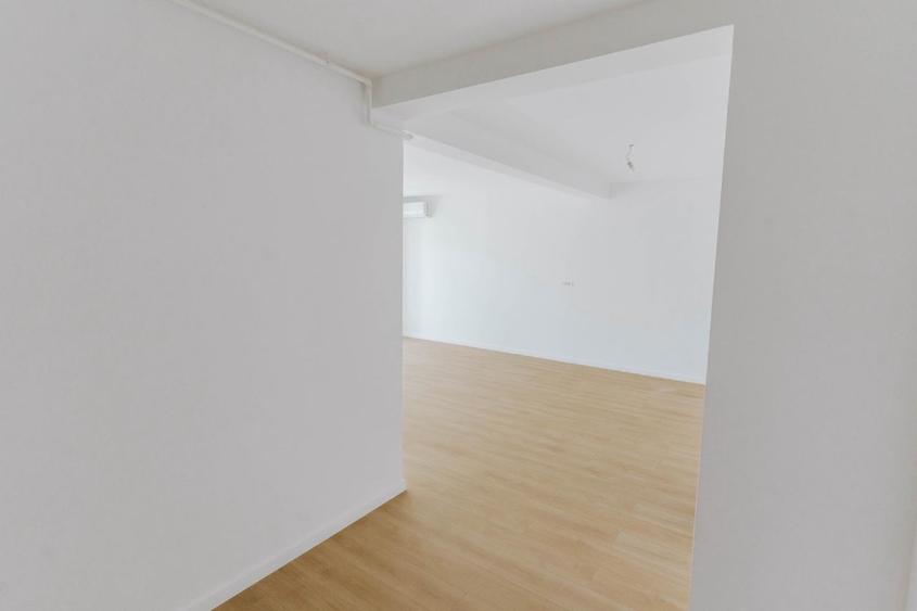 Vând apartament două camere