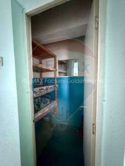 Apartament cu 3 camere de vânzare în zona Brailei - 2