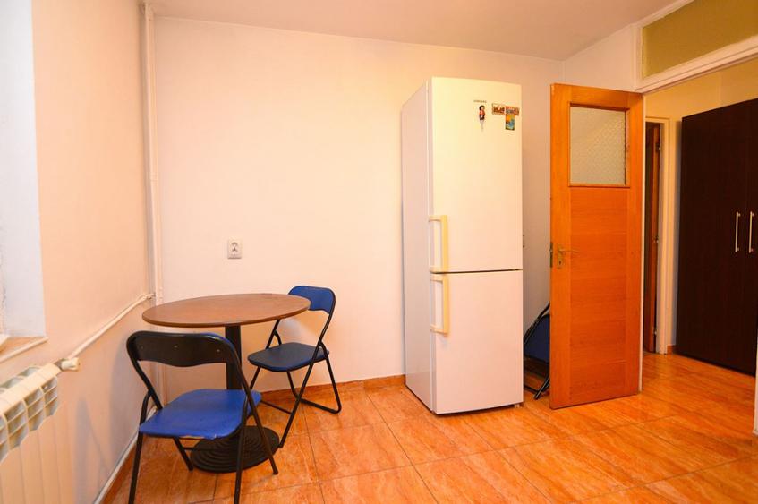 INCHIRIERE APARTAMENT 2 CAMERE DECEBAL – METROU PIATA MUNCII