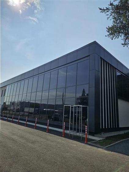 Spatiu Comercial Etaj - 500 mp - Showroom - Servicii