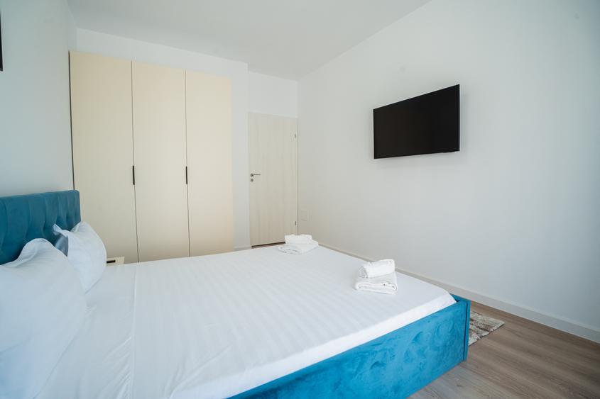 Apartament 3 camere    -prima inchiriere/cartier rezidential-Real Resort