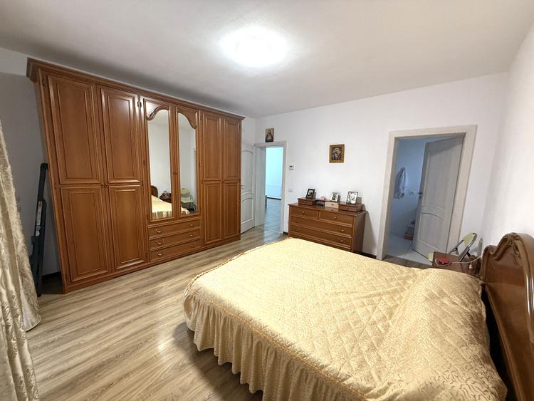 Casă în stil mediteranean de vanzare– rafinament, lumină și spațiu generos!