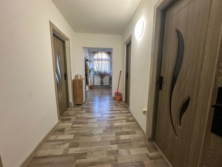 Casa Duplex 195 mp| 387 teren| zona Cetate