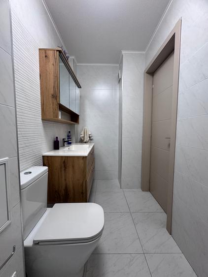 P-ta Iancului Apartament 4 camere Nemobilat Renovat Metrou Iancului