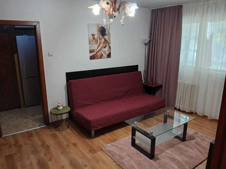 Apartament 2 camere de închiriat – 2 minute de Metrou Râul Doamnei