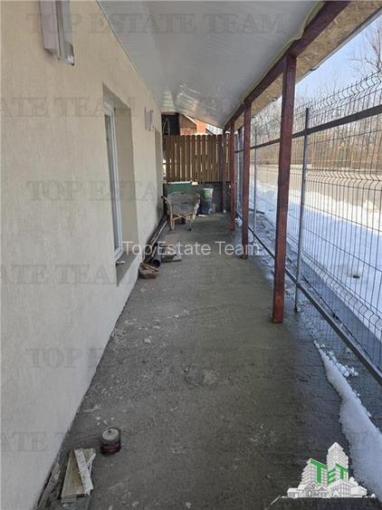 Casa cu 5 camere (include o anexa) in zona Giulesti-Sarbi-Sabareni- pret redus d - 2