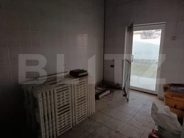 Cladire comerciala , Brutarie , utilaje incluse , teren 3321 mp