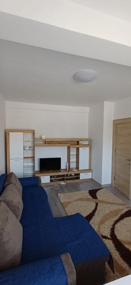 Garsoniera de Inchiriat situata intr-un Bloc Nou stradal pe Sos. Giurgiului