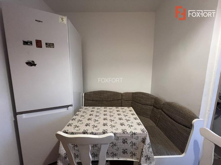 Apartament cu 4 camere, decomandat Zona Girocului - 17