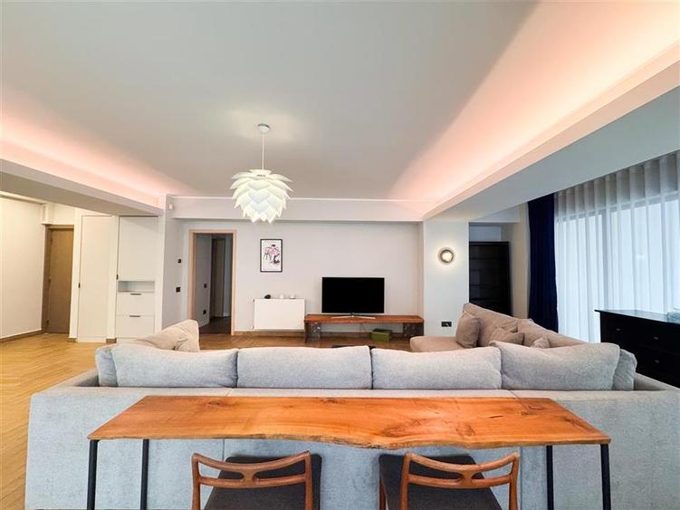 Apartament 3 camere de inchiriat Floreasca Peninsula