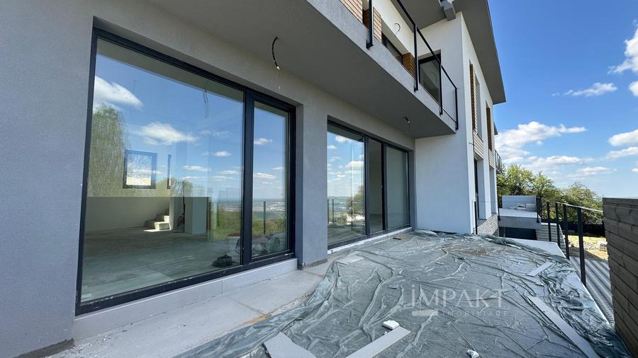 Duplex Premium de vanzare in Feleacu – Priveliste Panoramica