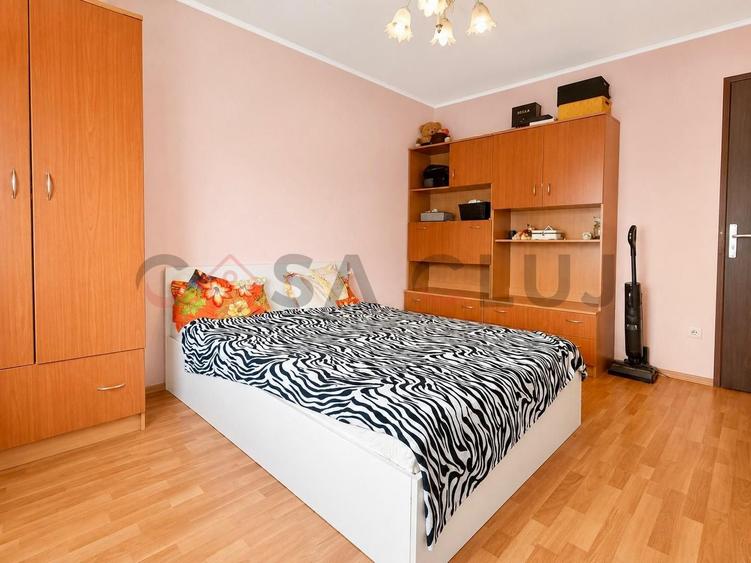 3 camere decomandate, etaj intermediar, zona Primăverii