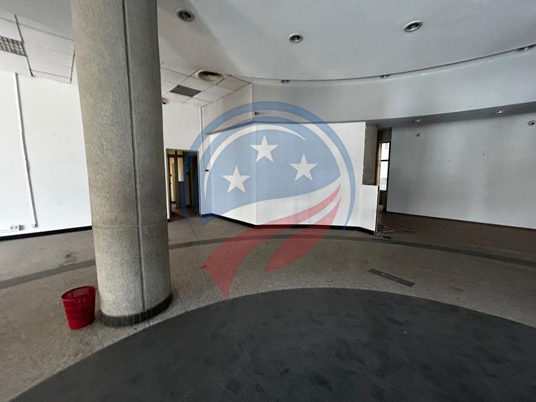 Spatiu comercial de inchiriat in zona Ultracentral/Craiova