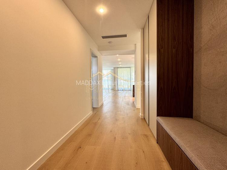 Vila Exclusivista in Mijlocul Naturii *959mp teren*/ 420mpc / Balotesti