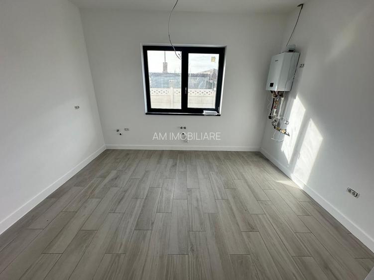 CASA SINGULARA, TOATE UTILITATILE, 4 CAMERE, TEREN 400 MP, COMISION 0% - 14