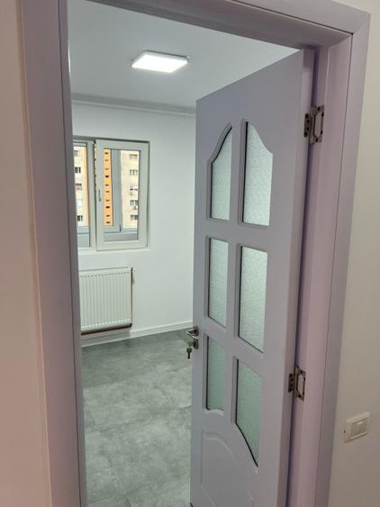 Apartament 2 camere | Renovare completă | Centrală proprie | Zona Bârcă