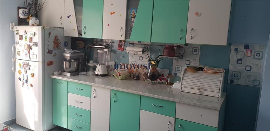 Apartament la casa zona 14 Mai
