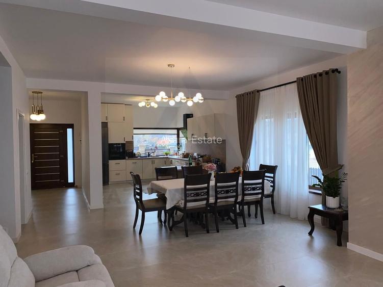 Casa ultrafinisata 199 mp utili garaj si teren 410 mp in Cisnadioara - 11