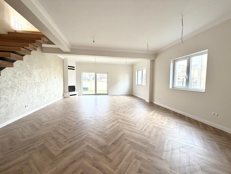 Duplex spatios, 5 camere, 128 mp utili 260 mp teren - Dumbravita