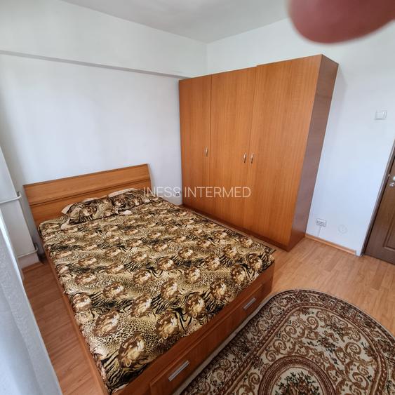 UNIVERSITATE, BLOC 1980, APARTAMENT 2 CAMERE DECOMANDATE, LANGA METROU - 9