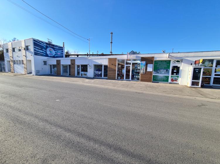 Spatiu comercial in Campina, Complex Rafinarie--22 mp--350e