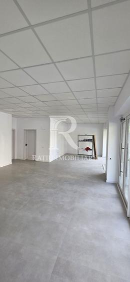 Spatiu Comercial | Boc Privat | Parter | 84 mp | Parcare | Oradea