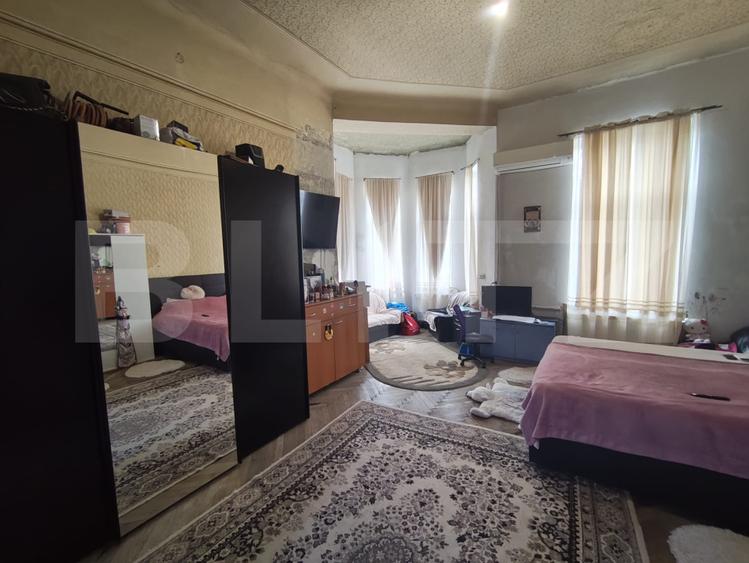 OPORTUNITATE - Apartament in zona centrala, 174 mp