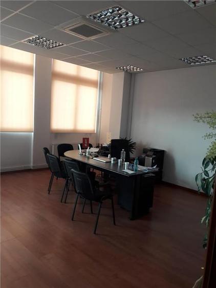 Spatiu Comercial - 450 mp - Piata Cibin - Clinica Medicala - IT - Servicii