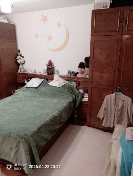 Apartament 4 camere, 94 mp, zona Valea Rosie