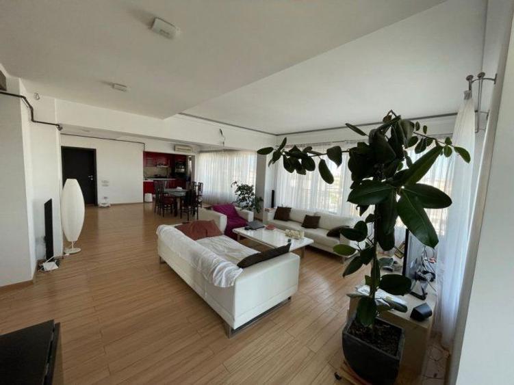 PENTHOUSE 3 CAMERE 265 MP ZONA CAMPUS - TOMIS NORD