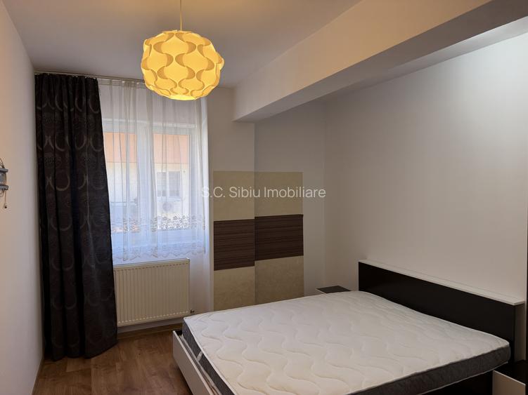 ap 3 cam decomandat cu garaj terezian - 5
