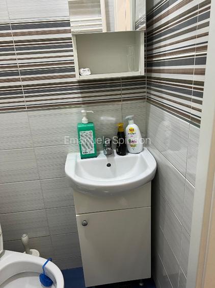 Închiriez apartament duplex cu curte  - 5