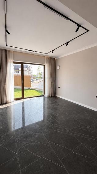 Apartament premium cu 3 camere și curte privată de 106 mp | Green Lake Sisesti
