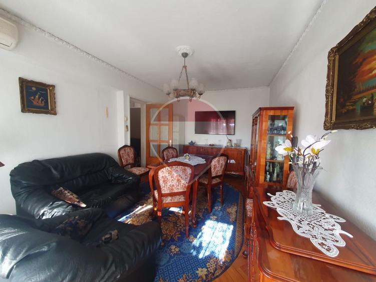 Apartament 4 camere decomandat, 83 mp, Bloc Gioconda – Mihai Eminescu