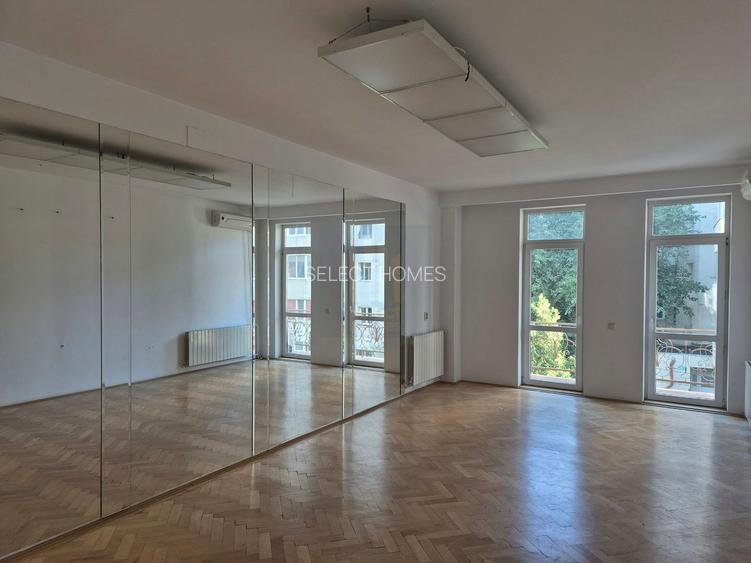 Vila Individuala cu 9 Camere de Inchiriat *Dorobanti* - 11