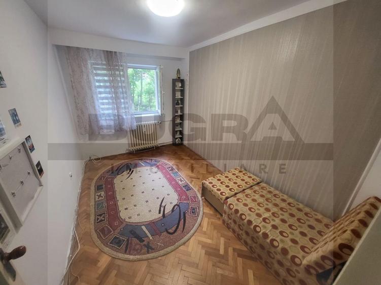 Apartament 2 camere, 40 mp, decomandat, parcare, zona Mehedinti