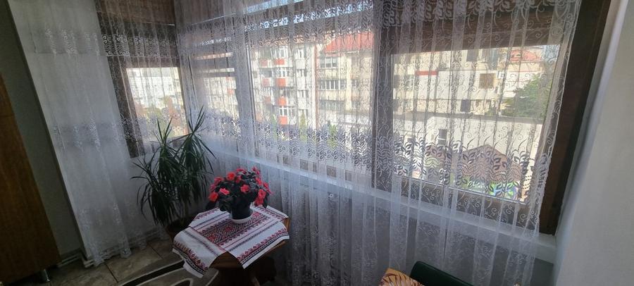 Apartament 3 camere zona centrala