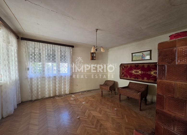 Casa de vanzare in Cartierul Andrei Muresanu – teren 218 mp