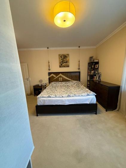Apartament 4 camere*Vilă Dorobanți/ Curte superba/ Spațios
