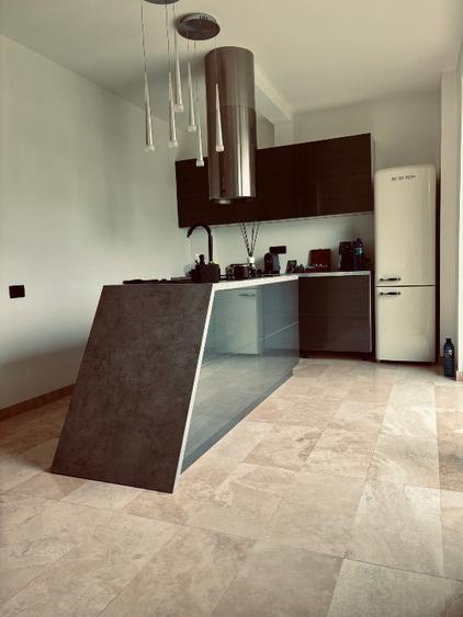 De vânzare apartament de lux  cu terasă, zona Mamaia Nord