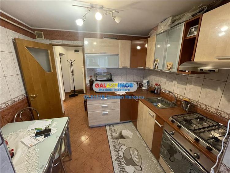 Chitila Kaufland 3 camere 2 bai 75 mpu centrala parcare