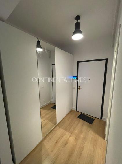 Studio dublu, lux , centrala proprie,terasa, parcare subterana, metrou - 21