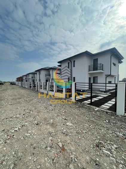 Duplex 3 camere- teren 210mp- disponibila imediat