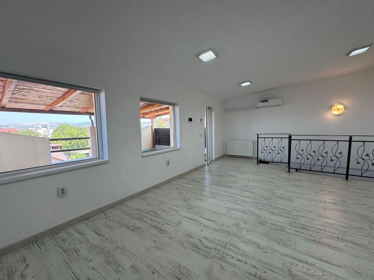 Casa de inchiriat pentru birouri, 4 locuri de parcare, Gheorgheni