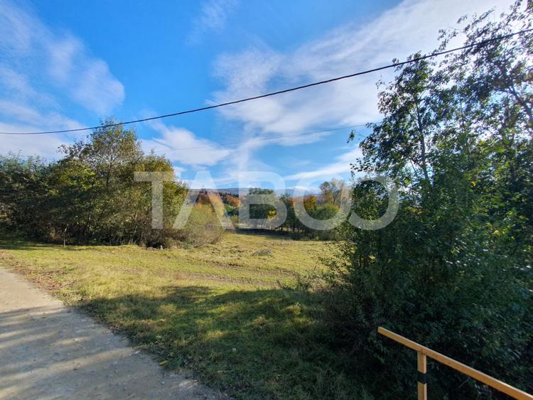 Teren intravilan zona Sambata de Sus 1596 mp de vanzare EXCLUSIVITATE