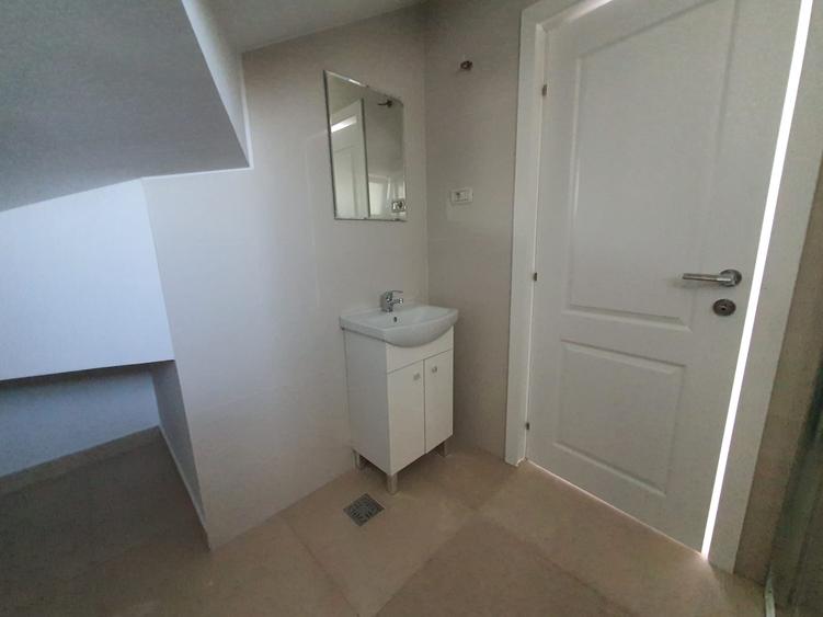 Vila, 4 camere, 117mp, Bucium, de vanzare, finalizata si intabulata
