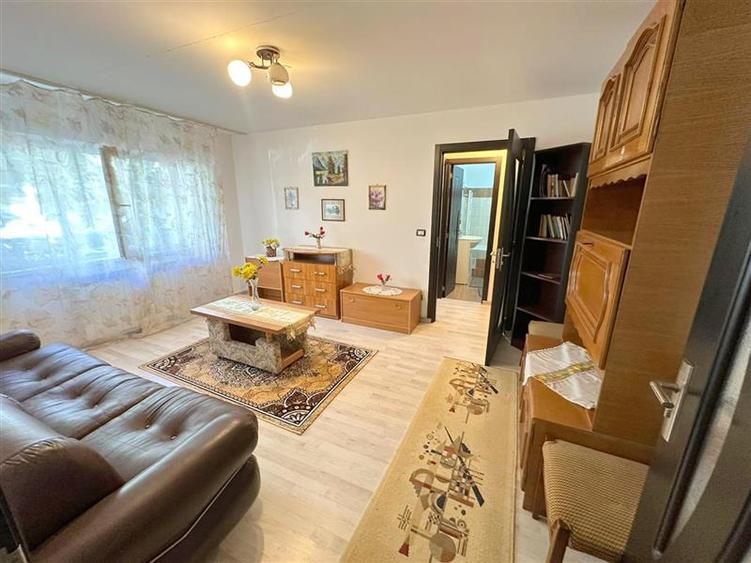 Apartament 2 camere, mobilat si utilat, zona Piata Sud